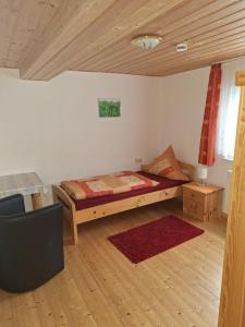 Postel nebo postele na pokoji v ubytování Gästehaus Rüger