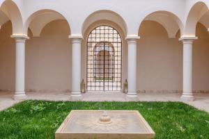 En hage utenfor Ksar Char-Bagh Small Luxury Hotels