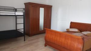 Postel nebo postele na pokoji v ubytování Gite de la margeride