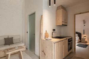 Köök või kööginurk majutusasutuses Manili Boutique Suites & Villas