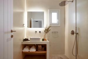Ванная комната в Eutopia Suites Sifnos