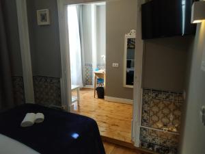 TV a/nebo společenská místnost v ubytování Great Stay Fanqueiros 5 & 2