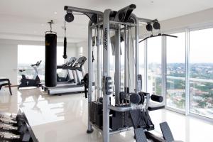 ฟิตเนสเซ็นเตอร์และ/หรือเครื่องออกกำลังกายที่ Asunción Rent Suites Santa Teresa