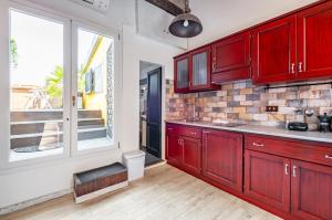 Kuchyňa alebo kuchynka v ubytovaní Gioberti Cozy Apartment con Terrazzo