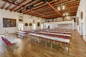 Fotografie z fotogalerie ubytování Hotel Klösterle Nördlingen - in Kürze elaya hotel kloesterle noerdlingen v destinaci Nördlingen