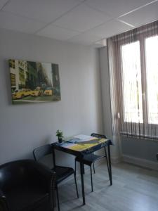 Fotografie z fotogalerie ubytování Studio du Parc thermal v destinaci Vittel