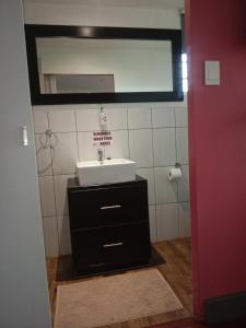 Gallery image of Edladleni Guesthouse Quigney in East London