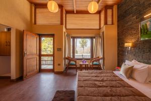 Galeriebild der Unterkunft Rudraa resort and restaurant in Hawālbāgh + 17 Fotos