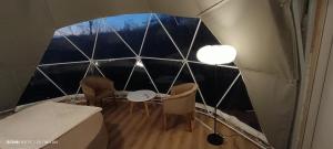 Ruang duduk di Glamping Beograd