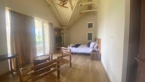 Gallery image of Willostays Emerald Lake Facing villa in Ooty +15 photos