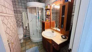 Ένα μπάνιο στο Villa acogedora Cambrils Playa +42 φωτογραφίες