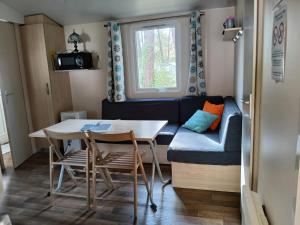 Posezení v ubytování Escale Douceur à Camiers