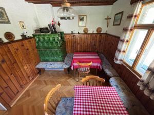 Afbeelding uit fotogalerij van Apartments Škantar in Bohinj