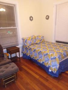 Ένα ή περισσότερα κρεβάτια σε δωμάτιο στο simple one bedroom free parking