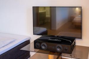 TV a/nebo společenská místnost v ubytování Bauern-Ferienhaus-im-Allgaeu