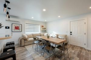 Gallery image of Hip Modern, 3 Bedroom in Juneau