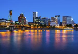Nespecifikovaný výhled na destinaci Portland nebo výhled na město při pohledu z hotelu