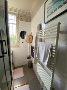 Gallery image of Chambre privée à 12 mn de Paris - Maison de ville in Saint-Cloud