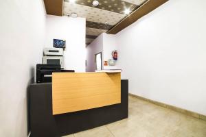 Vstupní hala nebo recepce v ubytování Hotel O Iris Lite