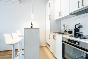 Kuhinja oz. manjša kuhinja v nastanitvi Przno Apartments by In Property