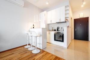 Kuhinja oz. manjša kuhinja v nastanitvi Przno Apartments by In Property