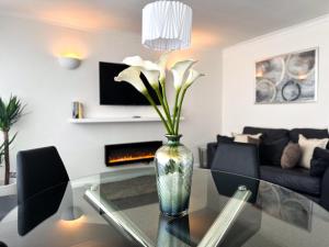 Fotografie z fotogalerie ubytování Contemporary and Cosy Birmingham Apartment- Free Parking & Wi-FI v Birminghamu + 23 fotografií
