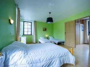 Posteľ alebo postele v izbe v ubytovaní Maison cosy pour 6 pers à Loudenvielle avec Wifi gratuit, proche lac et Balnéa - FR-1-695-28