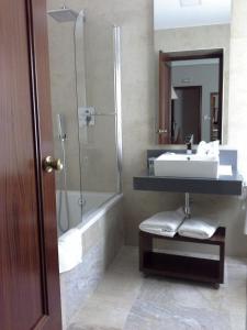 Kúpeľňa v ubytovaní Hotel Sierra Las Villas + 35 fotografií