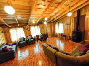 Gallery image of Cabaña Emperador – The place for QUETZALS lovers! in El Copey