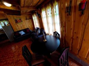 Gallery image of Cabaña Emperador – The place for QUETZALS lovers! in El Copey