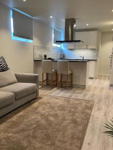 Η κουζίνα ή μικρή κουζίνα στο Home for your trip 10 minutes from Oslo airport with free parking