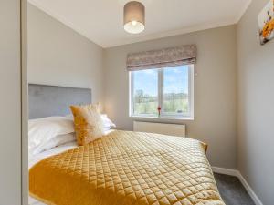 En eller flere senge i et værelse på Park View - Uk46898