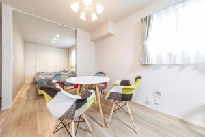 Khu vực ghế ngồi tại Maizon de Aile Room A