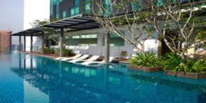 Bazén v ubytování Tribeca Serviced Hotel by Millennium nebo v jeho okolí