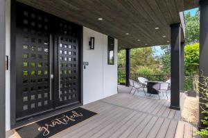 阿林顿Top of The Hill Luxury Clarendon 4-BR Homestay的相册照片