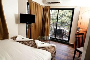 Gallery image of Hotel Padma Krishna in Pune +50 photos