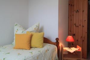 Ένα ή περισσότερα κρεβάτια σε δωμάτιο στο Ferienhof Schoof No4