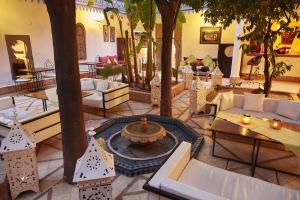 Posezení v ubytování Riad Les Jardins d'Henia