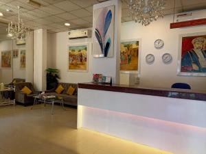 Χώρος καθιστικού στο Savoy Inn Hotel Apartments