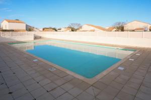 Πισίνα στο ή κοντά στο St-Vincent-sur-Jard - Piscine et Tennis