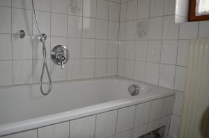 Ein Badezimmer in der Unterkunft Apartment Toni