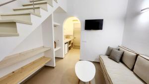 Posezení v ubytování HAYAL SUITES SANTORINI