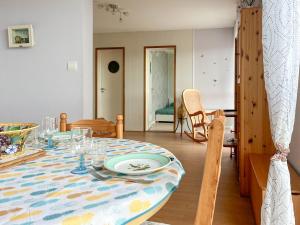 Posedenie v ubytovaní Spacieux appartement sur les quais de la Chaume - 6 pers