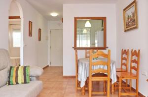 Posedenie v ubytovaní Apartamento vistas al parque