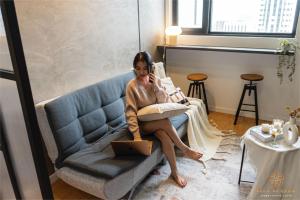 Ruang duduk di Chambers Residence Kuala Lumpur by Roam +21 gambar
