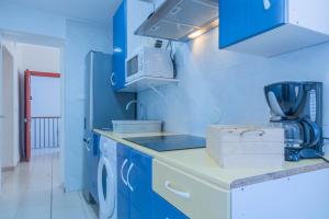Kuchyňa alebo kuchynka v ubytovaní Apartamento La Piconera Centro Cordoba