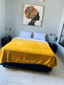 Una cama o camas en una habitación de Perchment view Apartment