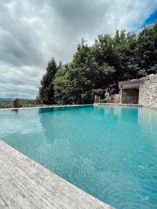 Πισίνα στο ή κοντά στο Casa do Cebro Casa con piscina y jacuzzi privados