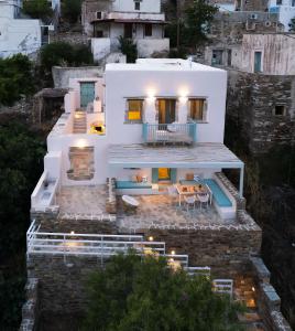 Πισίνα στο ή κοντά στο The Architect's House, 3br villa in Naxos