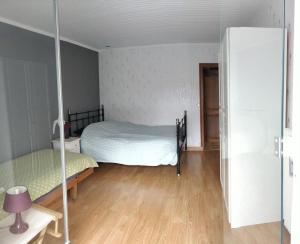 Postel nebo postele na pokoji v ubytování Gîte du Hérisson